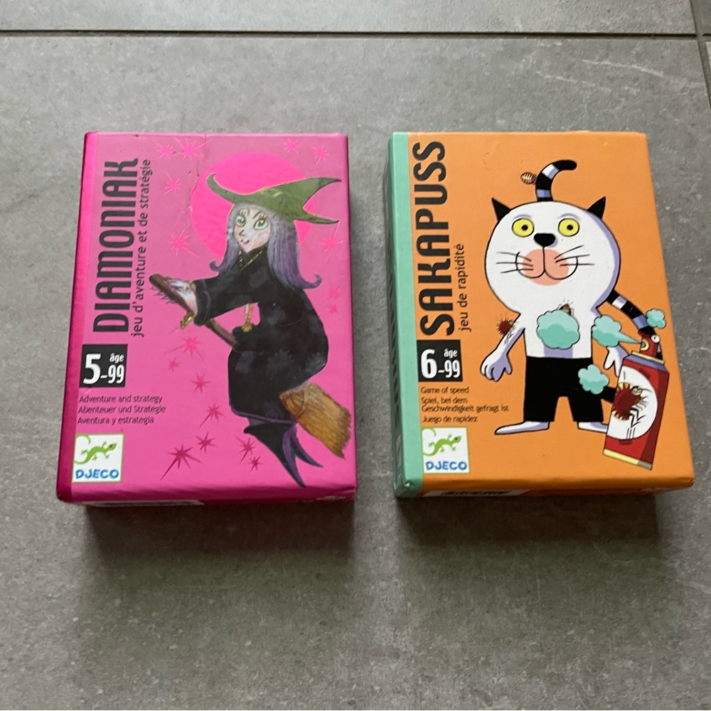 Djeco Card Game Set - Pink and Orange Diamoniak Sakapuss